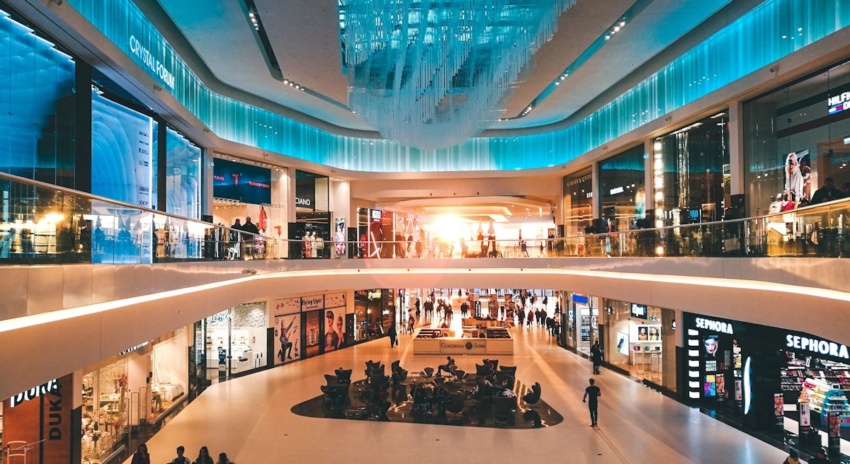 The Shoppes at School House Crossing retail centre
